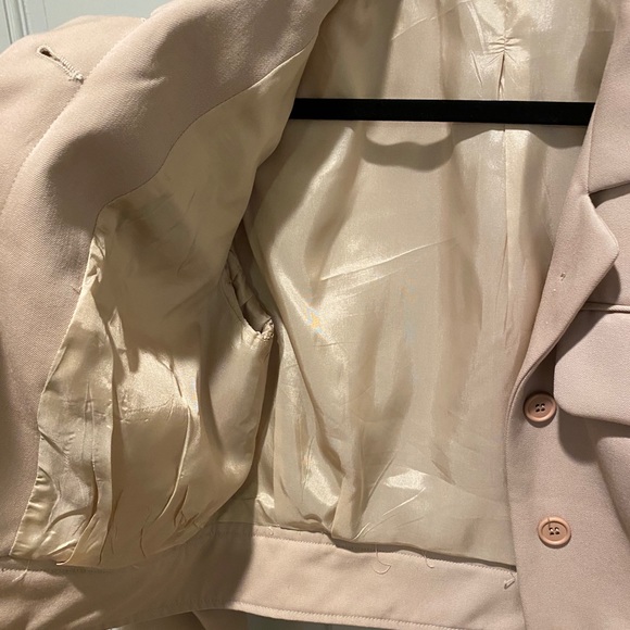 Cropped Armani jacket with shoulder pads - Picture 3 of 4